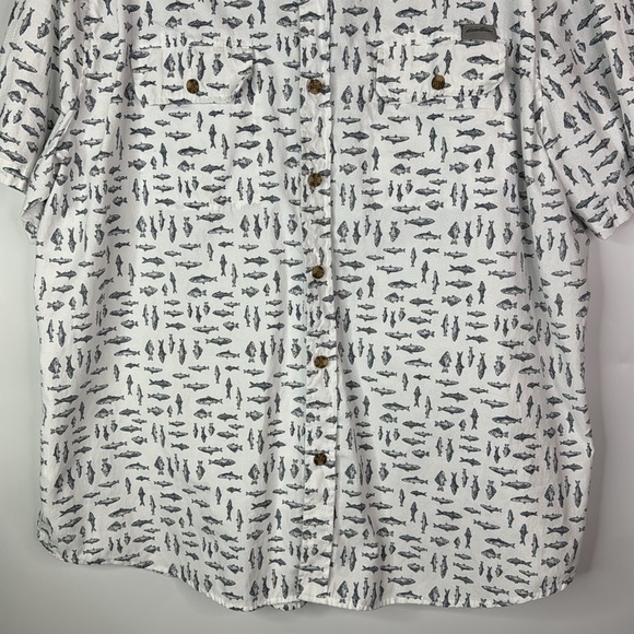 Eddie Bauer Fish Short Sleeve Button Down Shirt Size 2XL - Picture 3 of 9